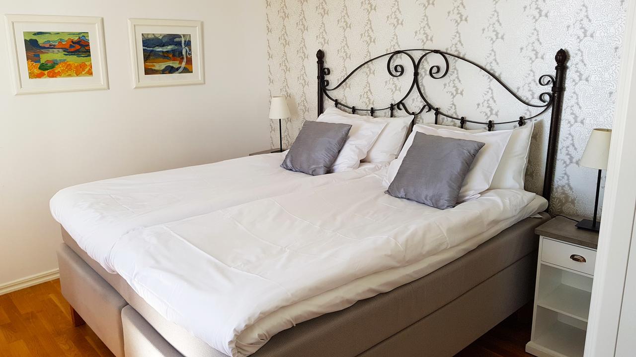 Hotell Groenfeltsgarden Karlskoga Esterno foto