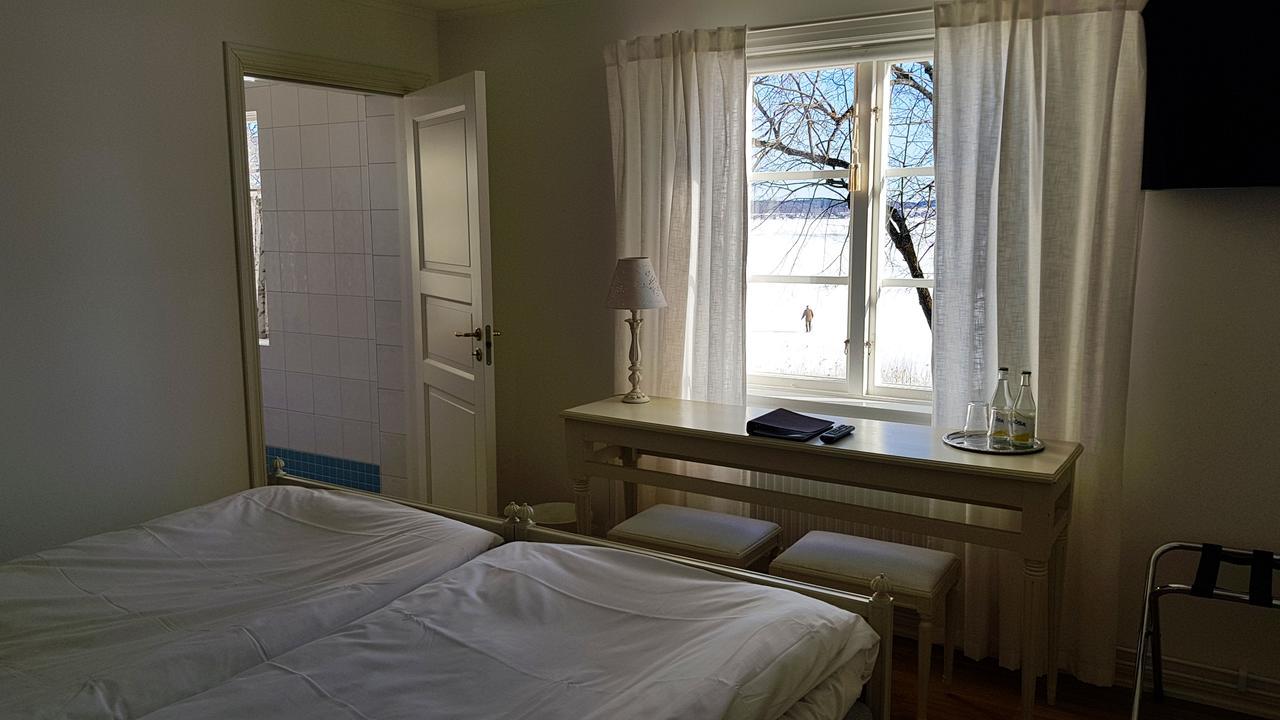 Hotell Gronfeltsgarden Karlskoga Esterno foto
